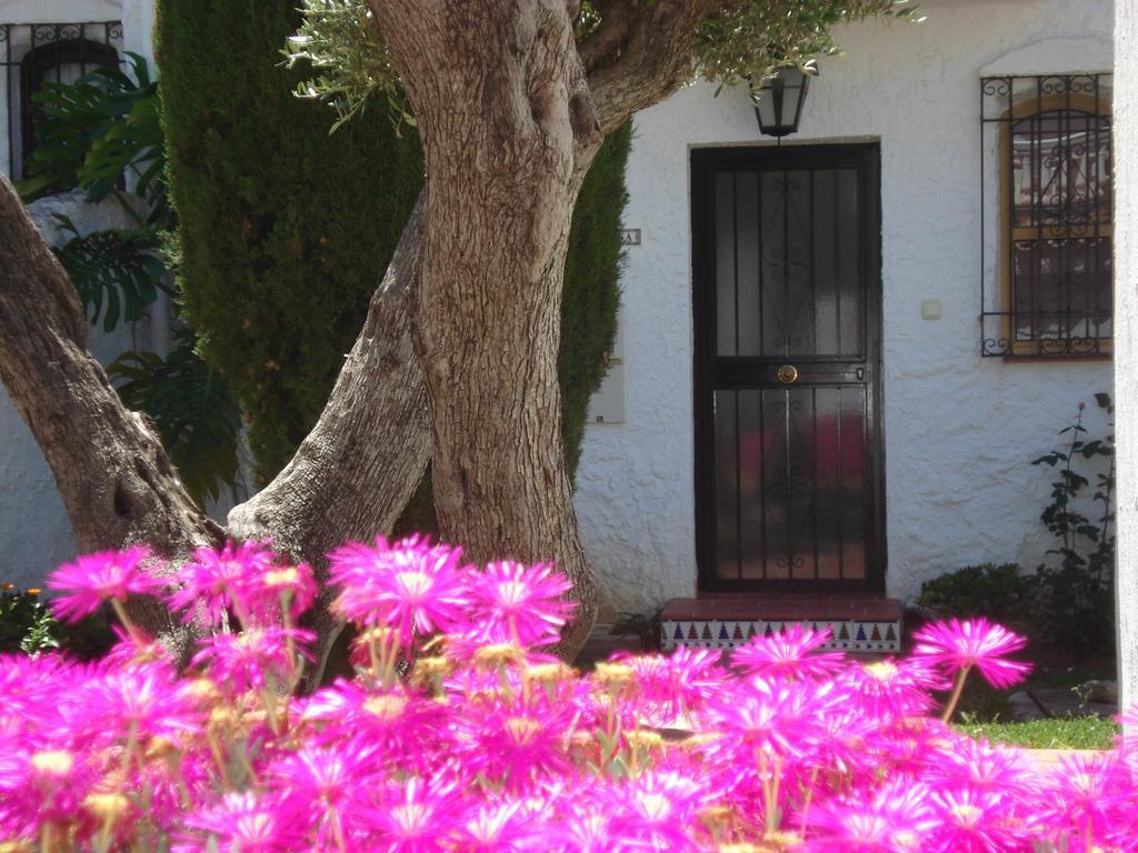 El Capistrano Sur Hotel Nerja Bagian luar foto