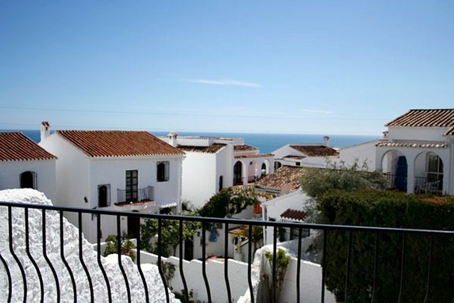 El Capistrano Sur Hotel Nerja Bagian luar foto