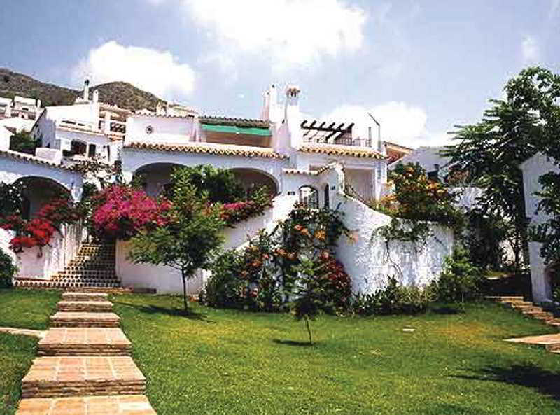 El Capistrano Sur Hotel Nerja Bagian luar foto